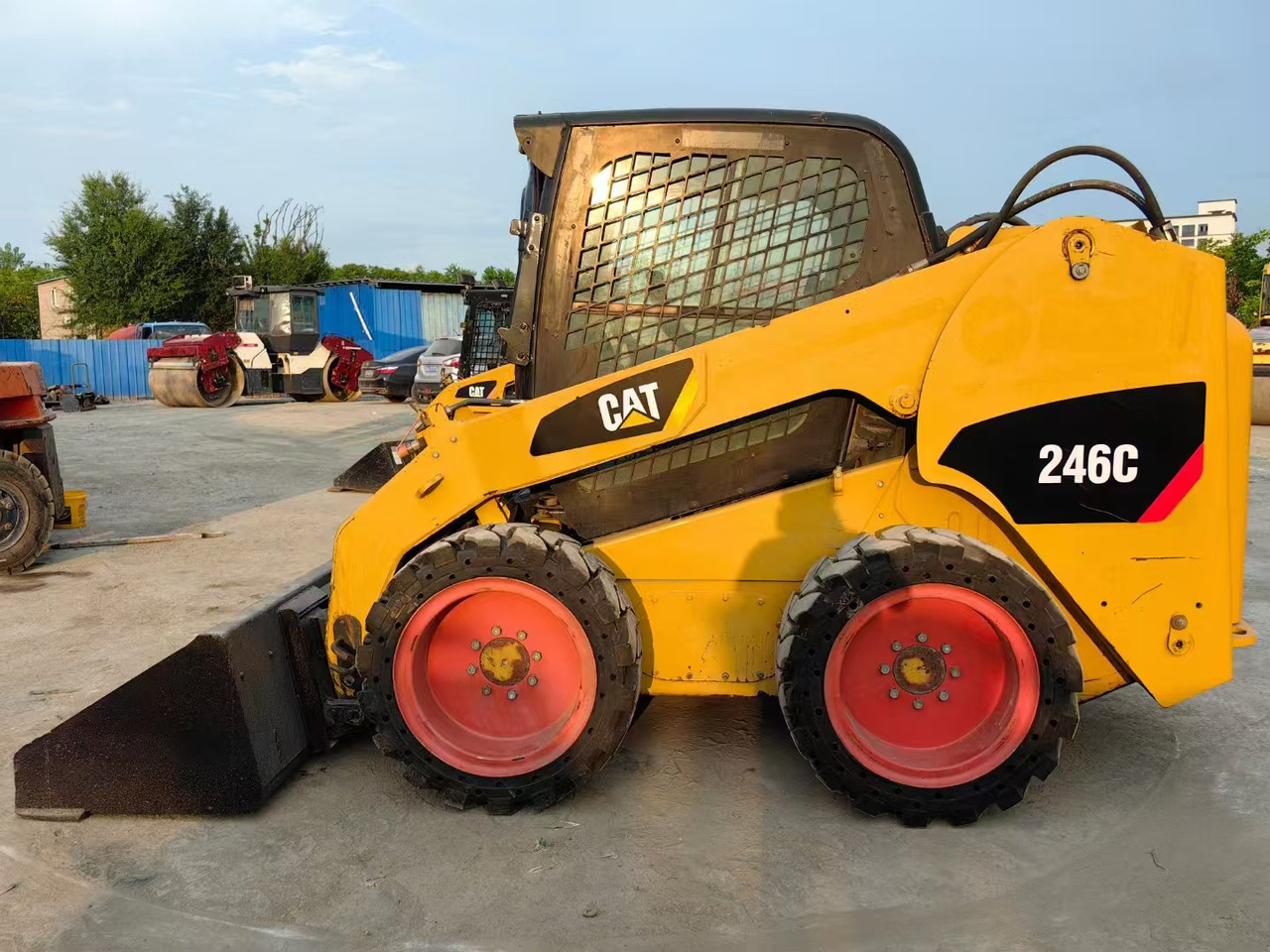 CATERPILLAR 246C - Kompaktlaadur: pilt 1 CATERPILLAR 246C - Kompaktlaadur: pilt 1