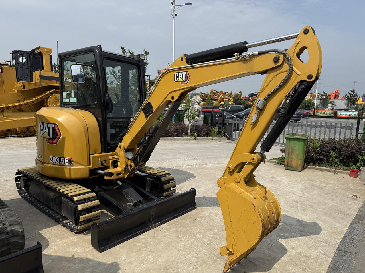 CATERPILLAR 303.5E - Miniekskavaator: pilt 4 CATERPILLAR 303.5E - Miniekskavaator: pilt 4