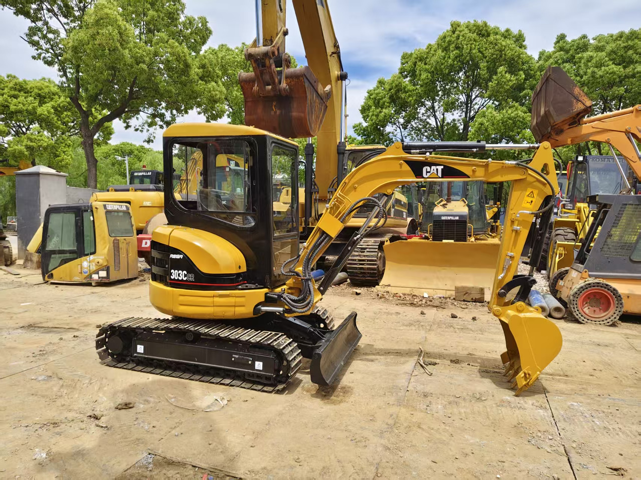 CATERPILLAR 303C - Miniekskavaator: pilt 2 CATERPILLAR 303C - Miniekskavaator: pilt 2