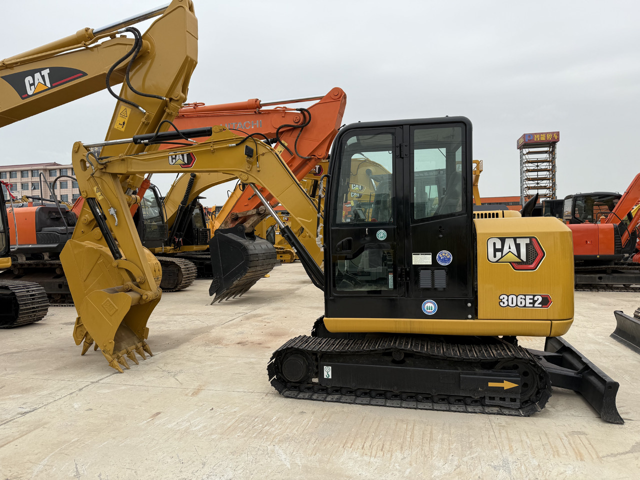 CATERPILLAR 306E2 - Miniekskavaator: pilt 4 CATERPILLAR 306E2 - Miniekskavaator: pilt 4