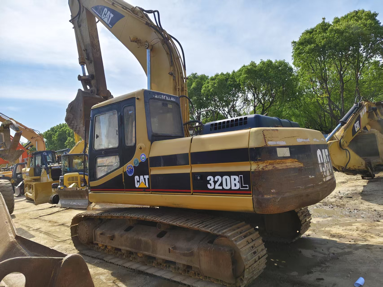 CATERPILLAR 320BL - Lintekskavaator: pilt 5 CATERPILLAR 320BL - Lintekskavaator: pilt 5