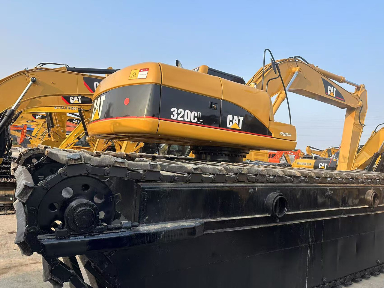 CATERPILLAR 320C Amphibious excavator - Külgepaigaldatav ekskavaator: pilt 5 CATERPILLAR 320C Amphibious excavator - Külgepaigaldatav ekskavaator: pilt 5