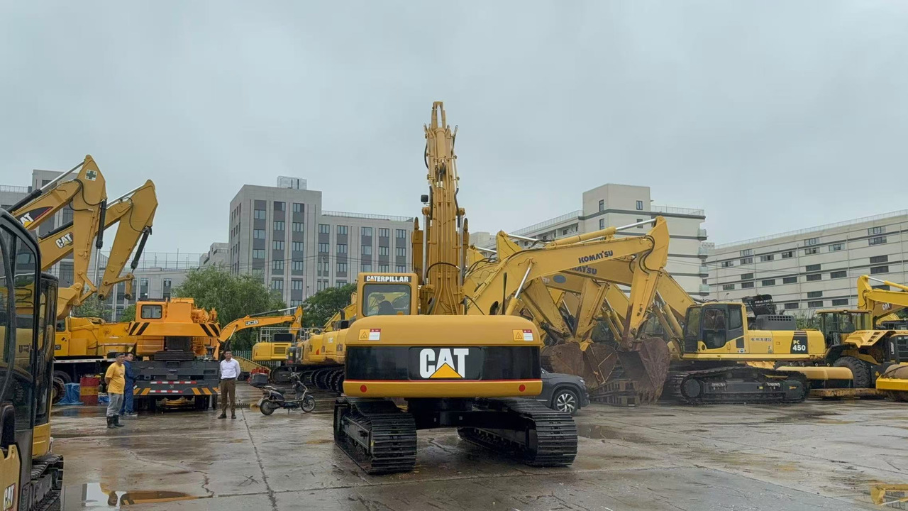 CATERPILLAR 320C - Lintekskavaator: pilt 3 CATERPILLAR 320C - Lintekskavaator: pilt 3
