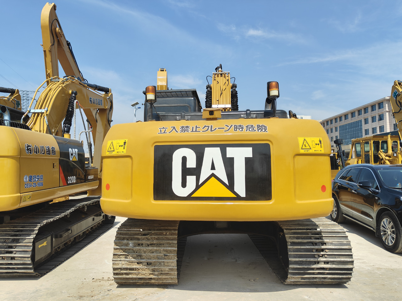 CATERPILLAR 320D2 - Lintekskavaator: pilt 4 CATERPILLAR 320D2 - Lintekskavaator: pilt 4