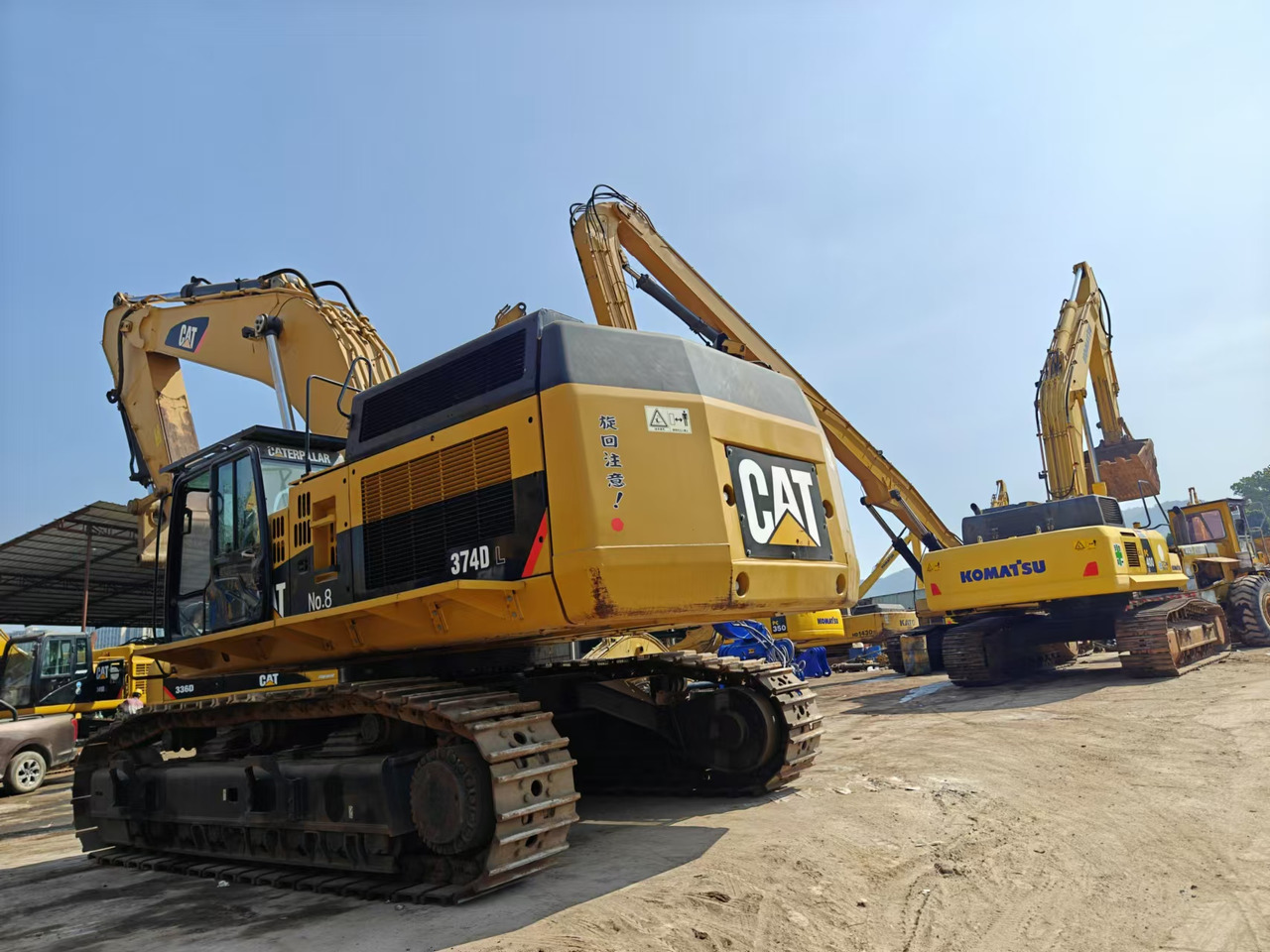 CATERPILLAR 374D - Lintekskavaator: pilt 4 CATERPILLAR 374D - Lintekskavaator: pilt 4