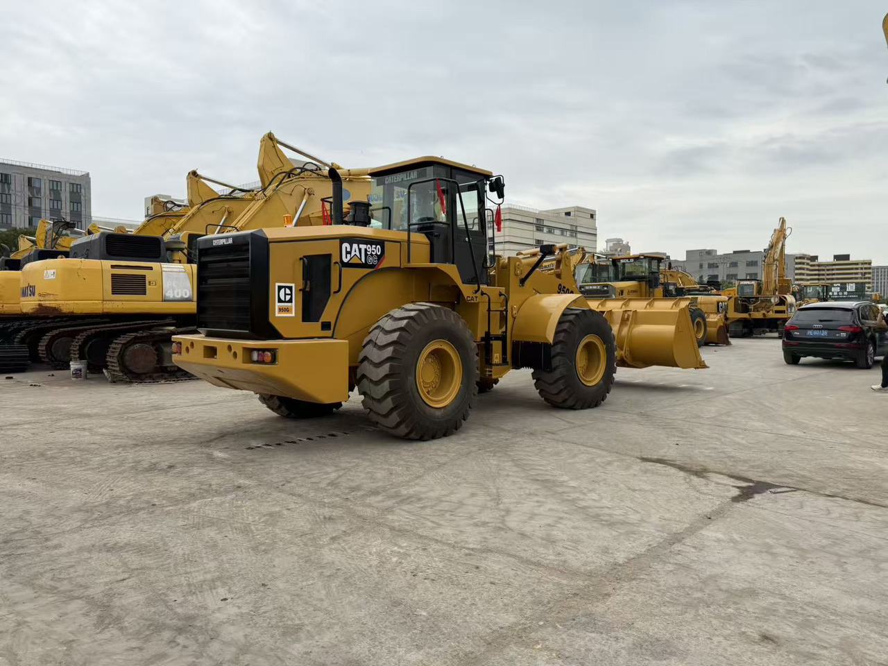 CATERPILLAR 950GC - Rataslaadur: pilt 1 CATERPILLAR 950GC - Rataslaadur: pilt 1