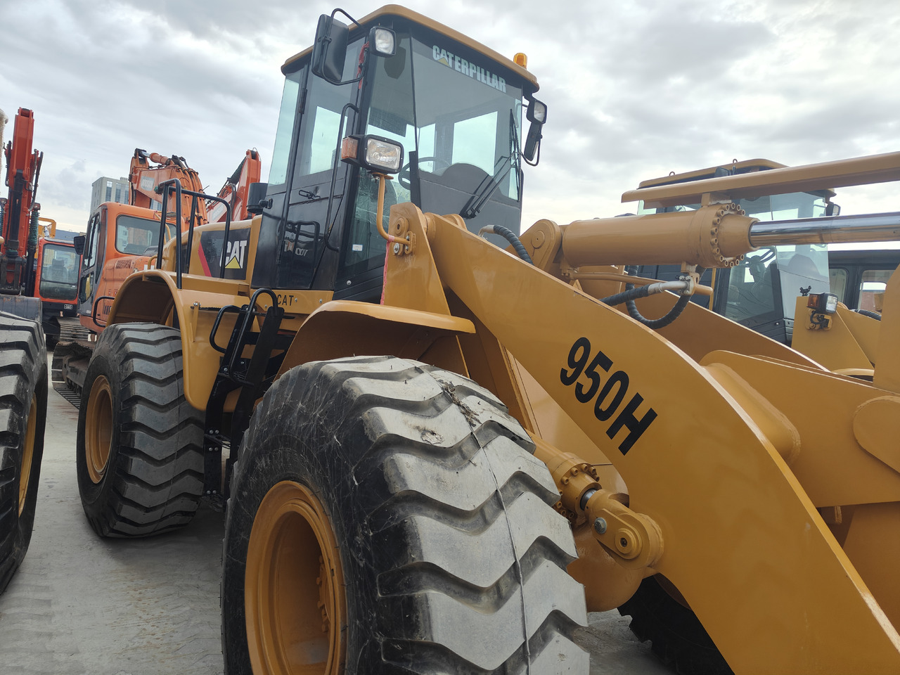 CATERPILLAR 950H - Rataslaadur: pilt 3 CATERPILLAR 950H - Rataslaadur: pilt 3