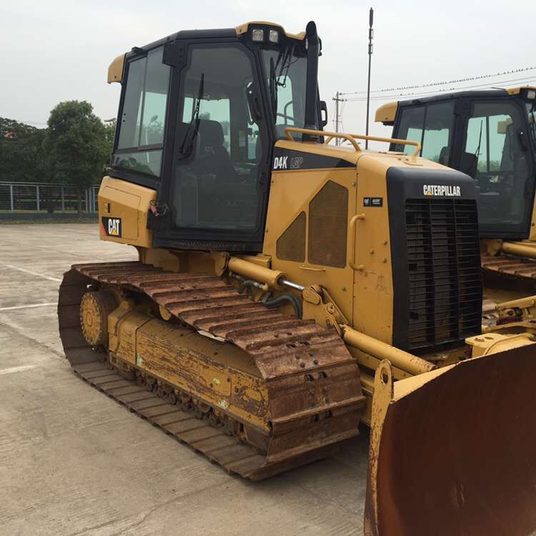 CATERPILLAR D4K - Buldooser: pilt 2 CATERPILLAR D4K - Buldooser: pilt 2