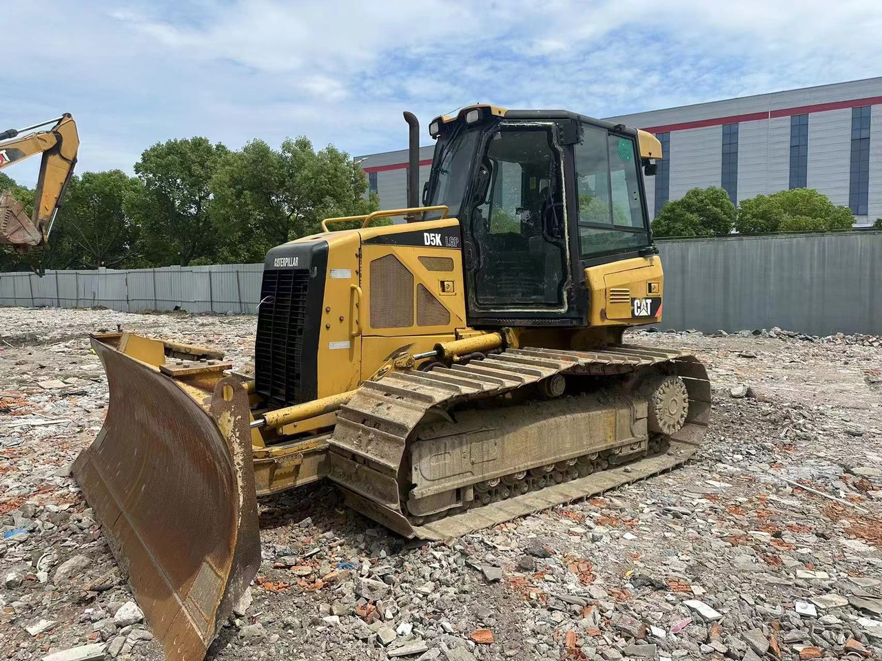 CATERPILLAR D5K - Buldooser: pilt 2 CATERPILLAR D5K - Buldooser: pilt 2
