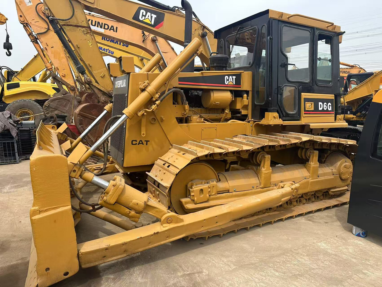 CATERPILLAR D6G - Buldooser: pilt 4 CATERPILLAR D6G - Buldooser: pilt 4