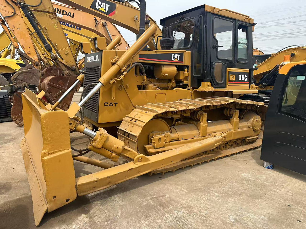 CATERPILLAR D6G - Buldooser: pilt 3 CATERPILLAR D6G - Buldooser: pilt 3