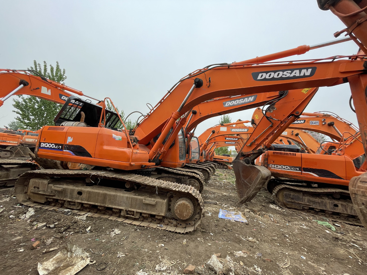 DOOSAN DH300LC-7 - Lintekskavaator: pilt 3 DOOSAN DH300LC-7 - Lintekskavaator: pilt 3