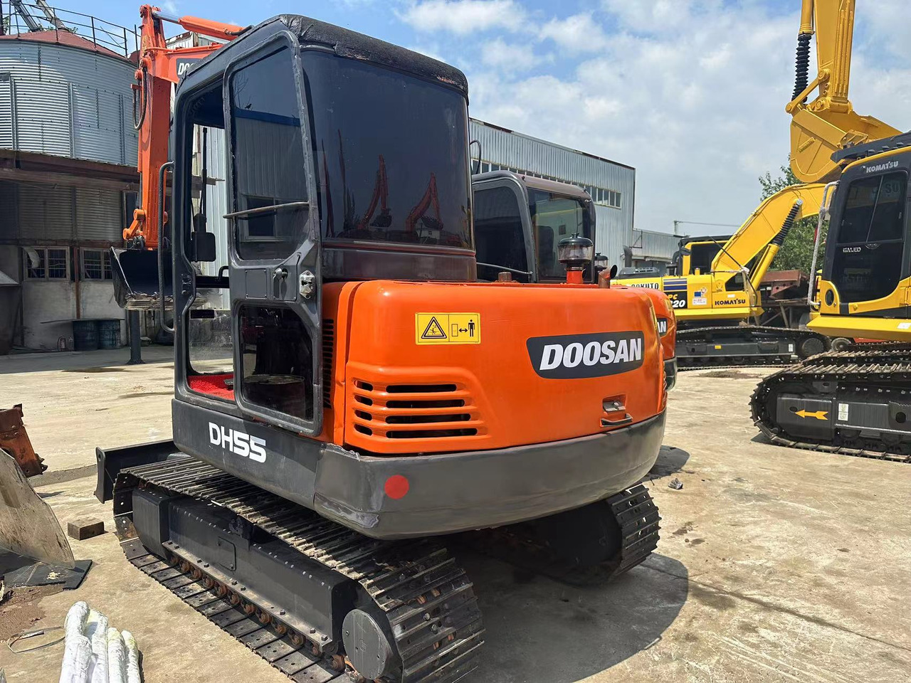 DOOSAN DH55 - Lintekskavaator: pilt 4 DOOSAN DH55 - Lintekskavaator: pilt 4