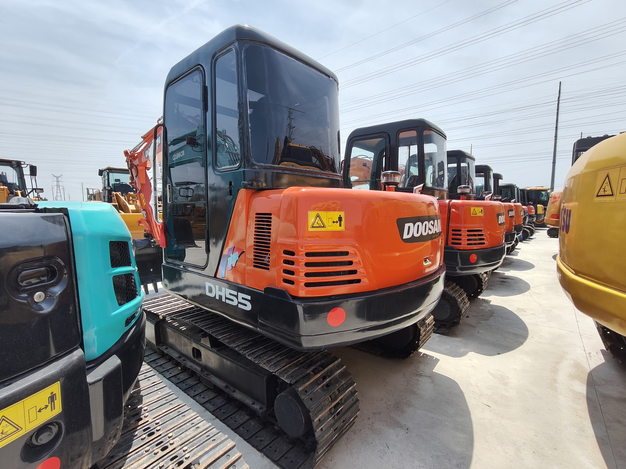 DOOSAN DH55 - Lintekskavaator: pilt 4 DOOSAN DH55 - Lintekskavaator: pilt 4
