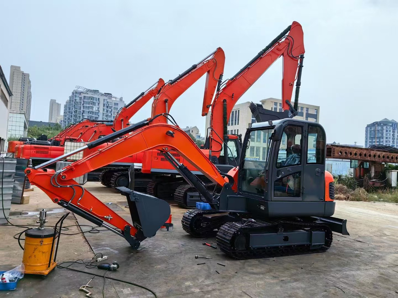 DOOSAN DH60-7 - Lintekskavaator: pilt 4 DOOSAN DH60-7 - Lintekskavaator: pilt 4