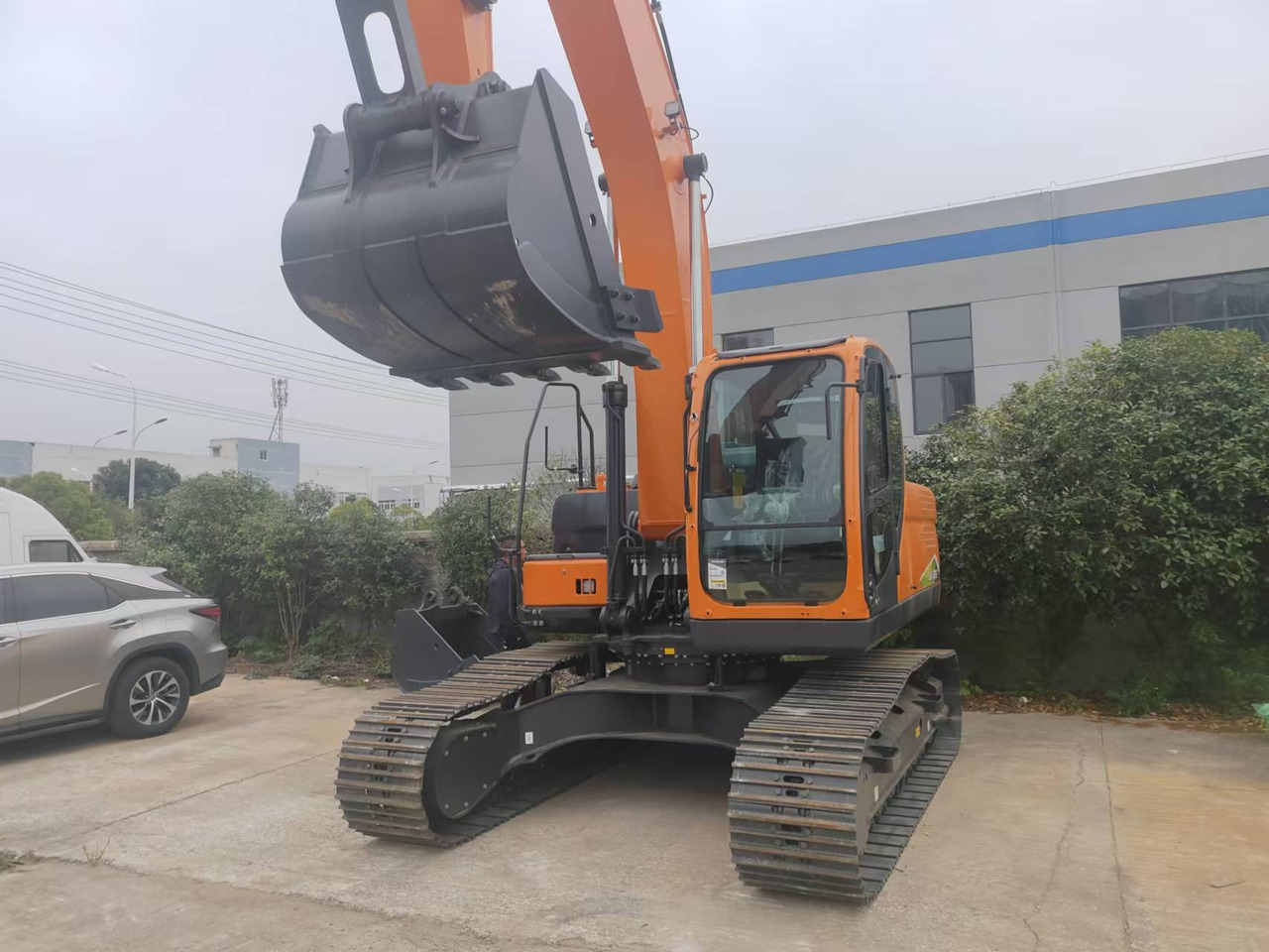 DOOSAN DX205 - Lintekskavaator: pilt 3 DOOSAN DX205 - Lintekskavaator: pilt 3