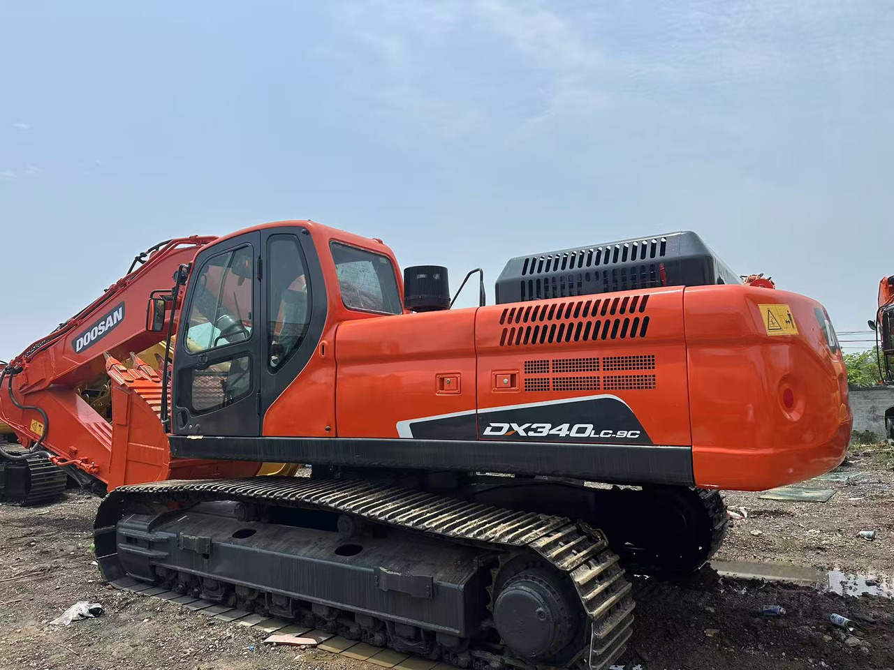 DOOSAN DX340LC-9C - Lintekskavaator: pilt 1 DOOSAN DX340LC-9C - Lintekskavaator: pilt 1