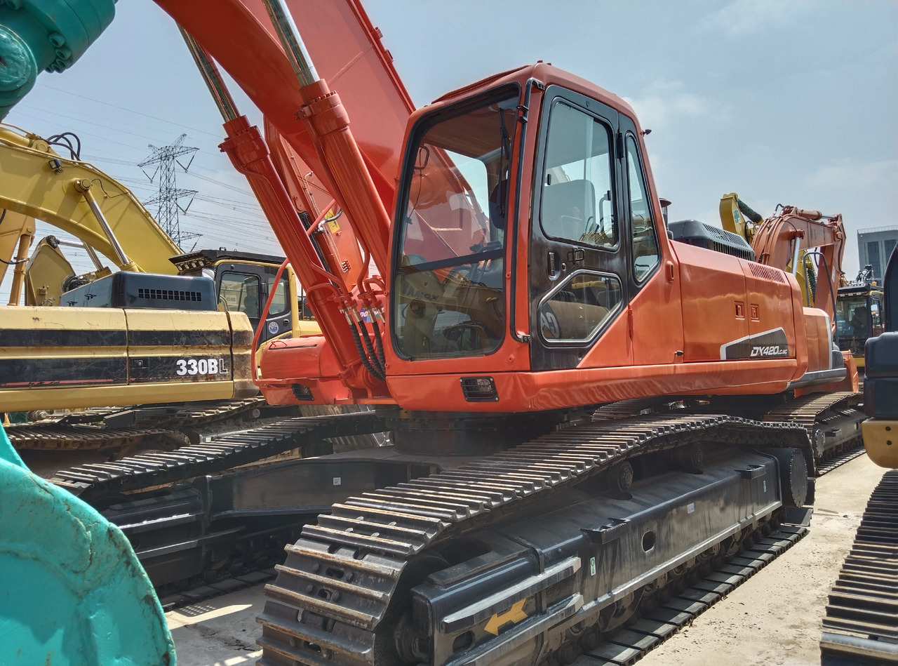 DOOSAN DX420LC-9C - Lintekskavaator: pilt 2 DOOSAN DX420LC-9C - Lintekskavaator: pilt 2
