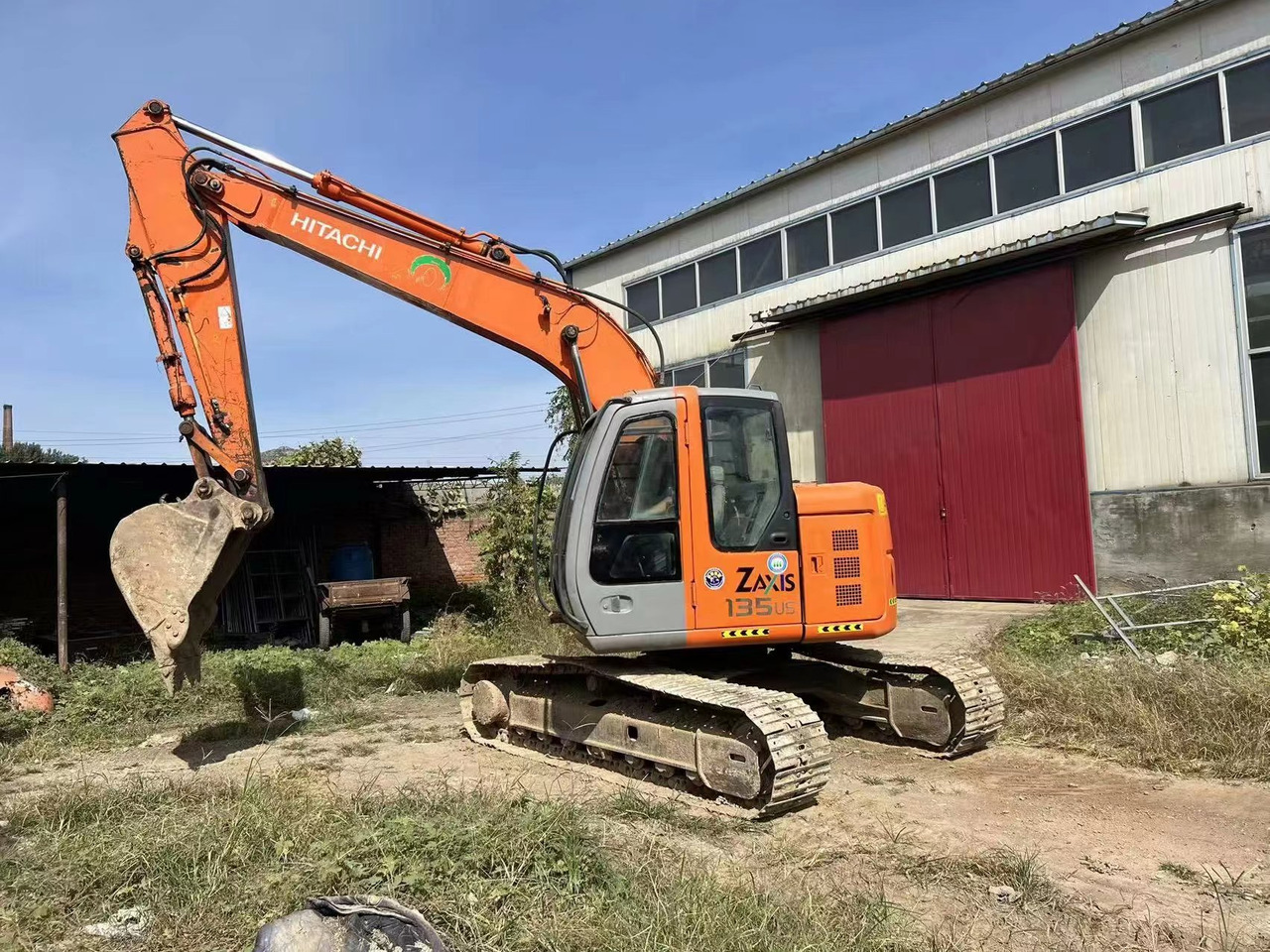 HITACHI ZX135 - Lintekskavaator: pilt 1 HITACHI ZX135 - Lintekskavaator: pilt 1