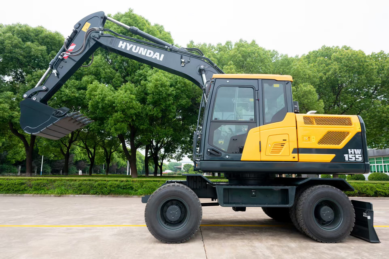 HYUNDAI HW155 - Ratastel ekskavaator: pilt 2 HYUNDAI HW155 - Ratastel ekskavaator: pilt 2