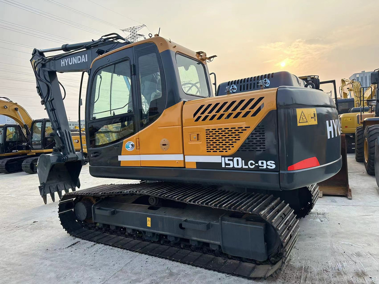 HYUNDAI R150LC-9S - Lintekskavaator: pilt 1 HYUNDAI R150LC-9S - Lintekskavaator: pilt 1