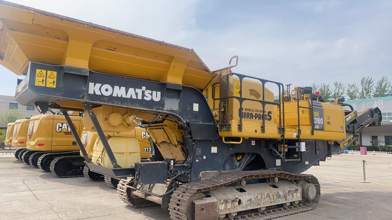 KOMATSU BR380JG-1E0 - Purusti: pilt 3 KOMATSU BR380JG-1E0 - Purusti: pilt 3