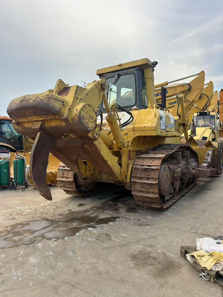 KOMATSU D155A-5 - Buldooser: pilt 3 KOMATSU D155A-5 - Buldooser: pilt 3