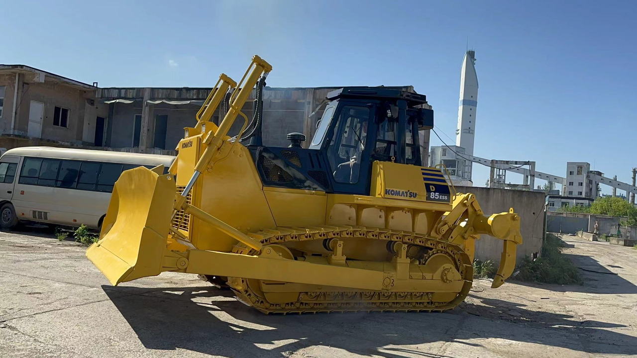 KOMATSU D85ESS - Buldooser: pilt 4 KOMATSU D85ESS - Buldooser: pilt 4