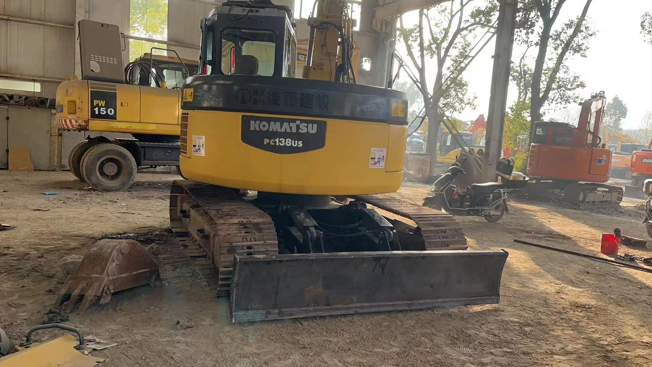KOMATSU PC138US - Lintekskavaator: pilt 2 KOMATSU PC138US - Lintekskavaator: pilt 2