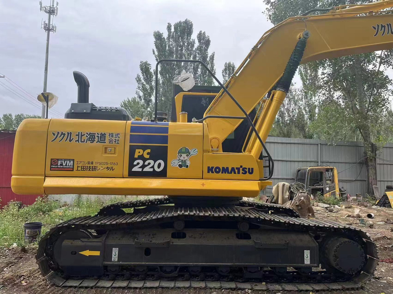 KOMATSU PC220-8 - Lintekskavaator: pilt 1 KOMATSU PC220-8 - Lintekskavaator: pilt 1