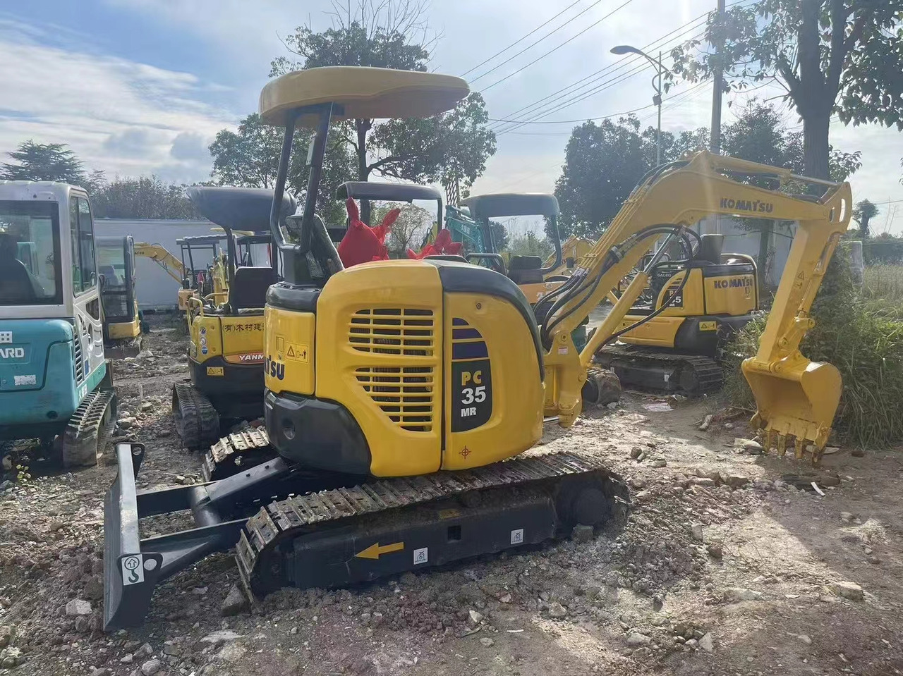 KOMATSU PC35 - Lintekskavaator: pilt 1 KOMATSU PC35 - Lintekskavaator: pilt 1