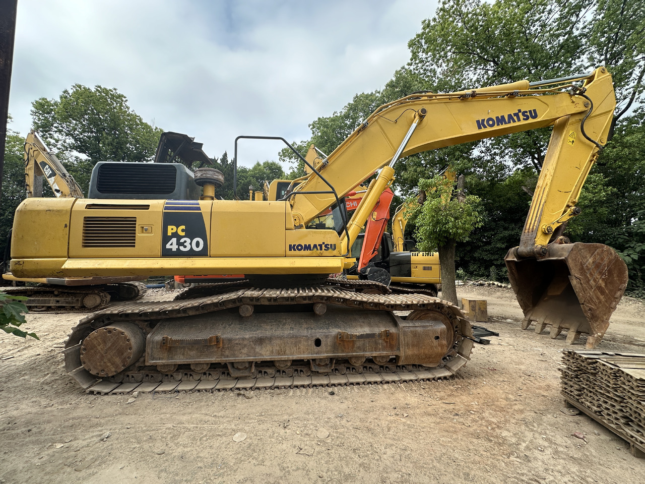 KOMATSU PC430-8 - Lintekskavaator: pilt 1 KOMATSU PC430-8 - Lintekskavaator: pilt 1