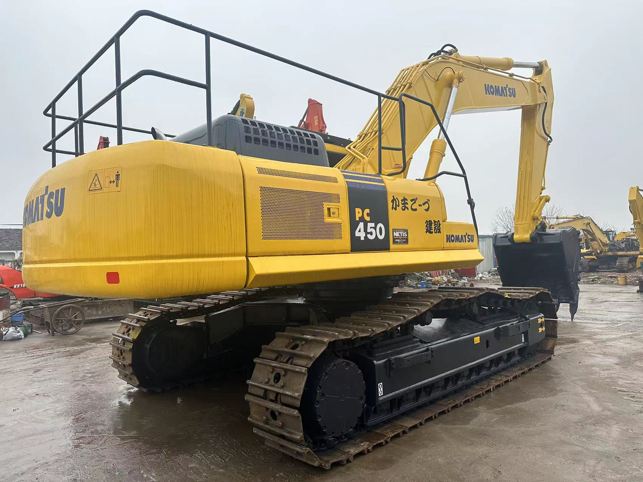 KOMATSU PC450-7 - Lintekskavaator: pilt 2 KOMATSU PC450-7 - Lintekskavaator: pilt 2