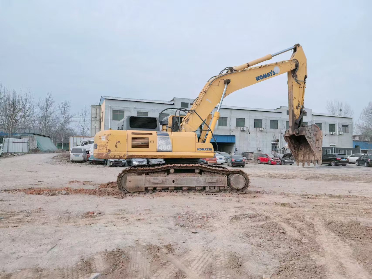 KOMATSU PC450-8 - Lintekskavaator: pilt 3 KOMATSU PC450-8 - Lintekskavaator: pilt 3
