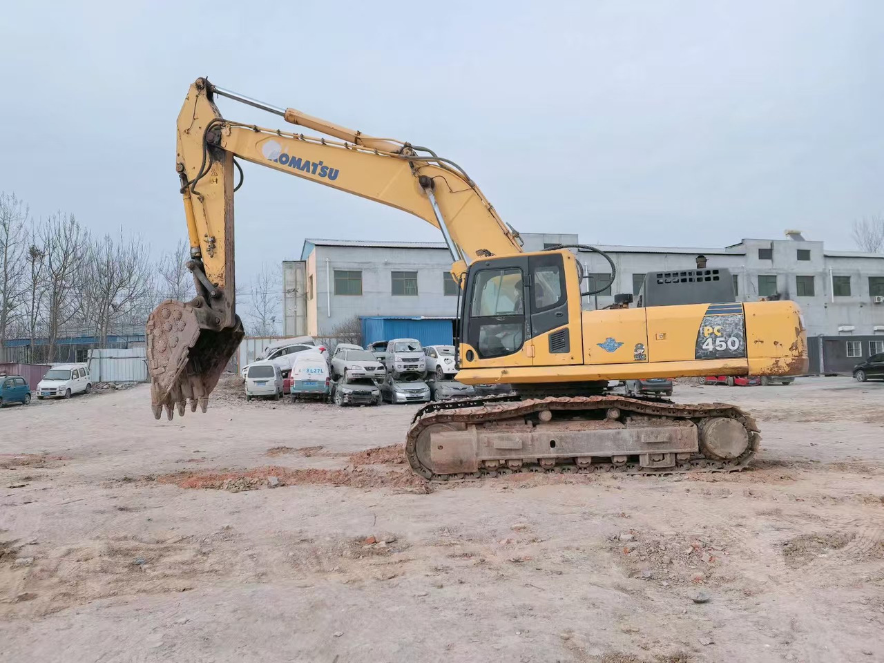 KOMATSU PC450-8 - Lintekskavaator: pilt 1 KOMATSU PC450-8 - Lintekskavaator: pilt 1