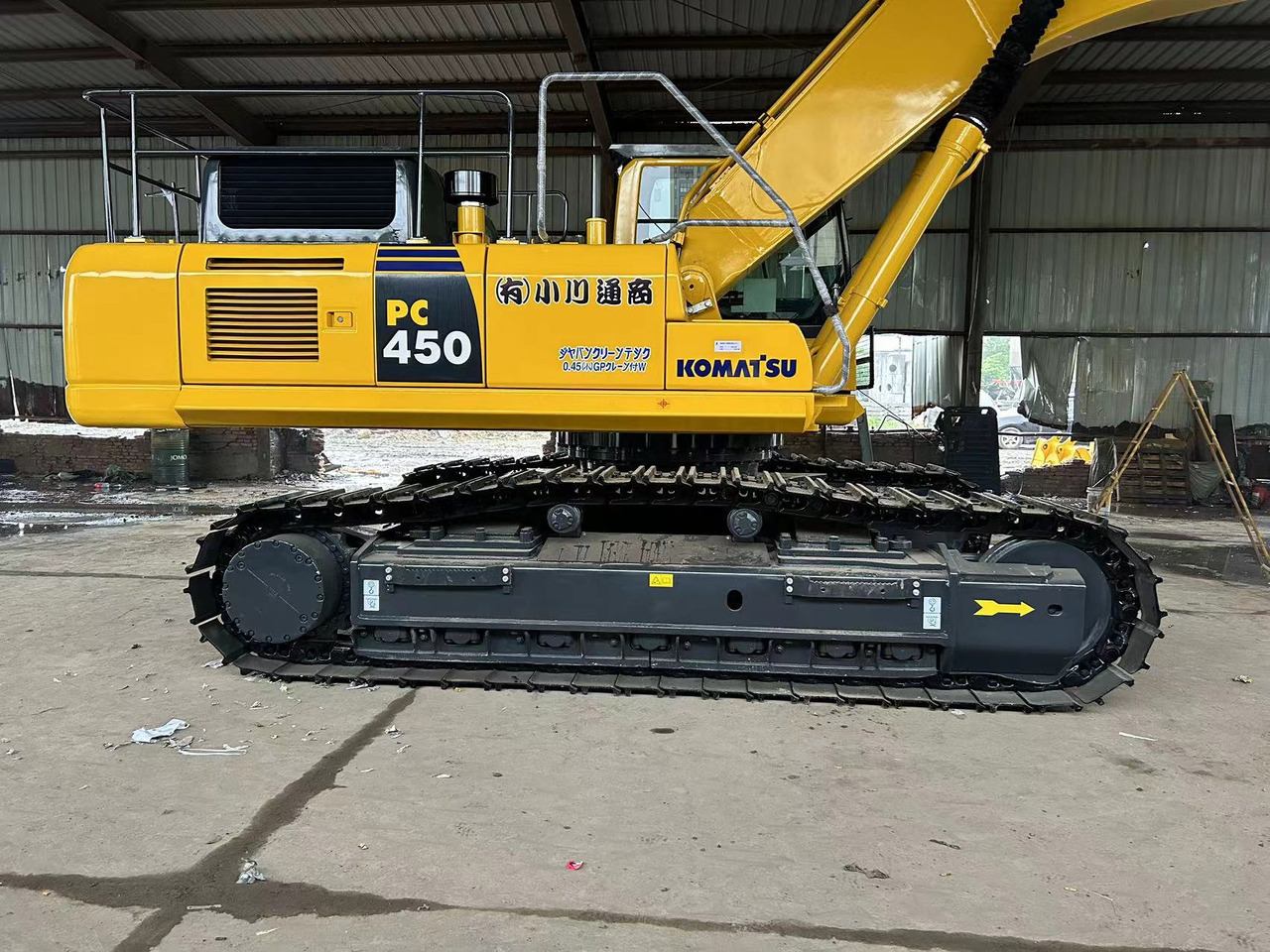 KOMATSU PC450-8 - Lintekskavaator: pilt 1 KOMATSU PC450-8 - Lintekskavaator: pilt 1