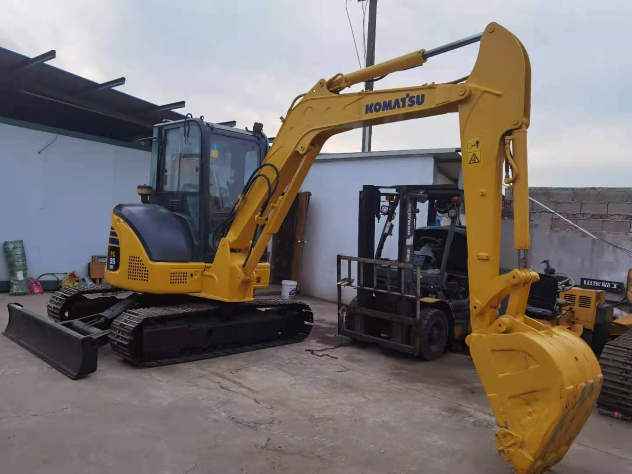 KOMATSU PC55 - Lintekskavaator: pilt 3 KOMATSU PC55 - Lintekskavaator: pilt 3