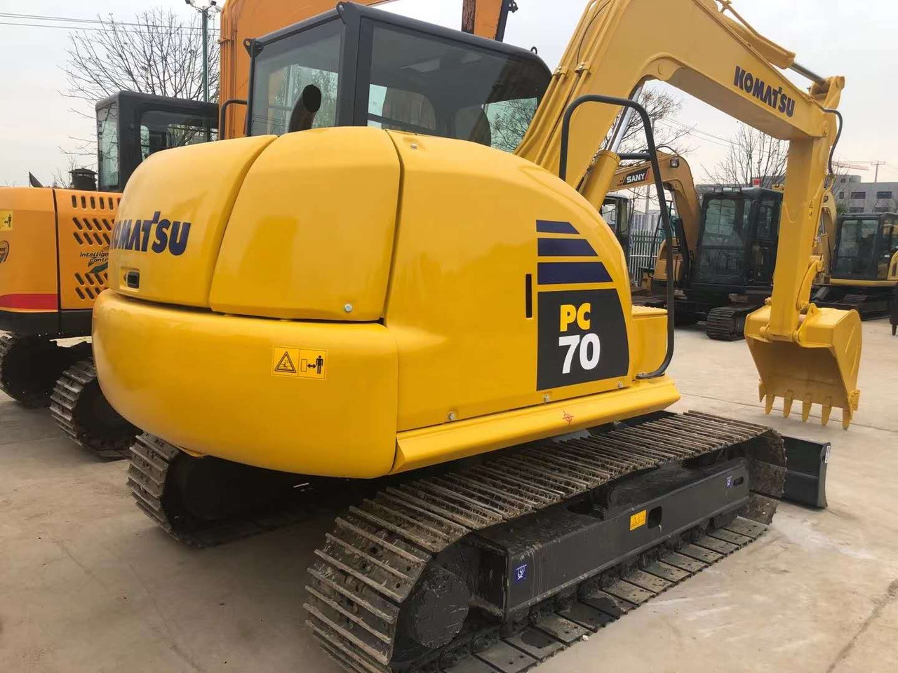 KOMATSU PC70-8 - Lintekskavaator: pilt 2 KOMATSU PC70-8 - Lintekskavaator: pilt 2