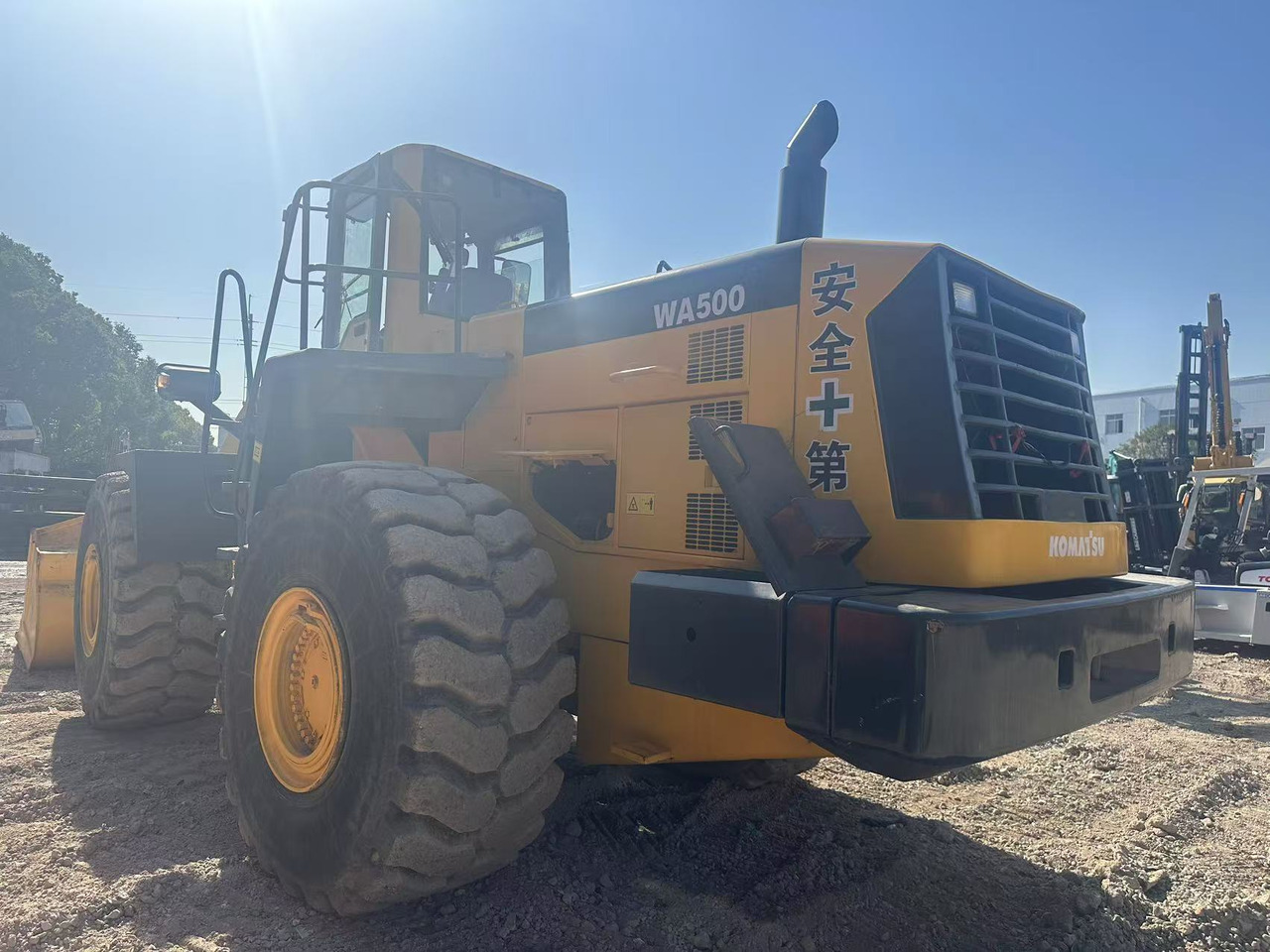 KOMATSU WA500-3 - Rataslaadur: pilt 2 KOMATSU WA500-3 - Rataslaadur: pilt 2