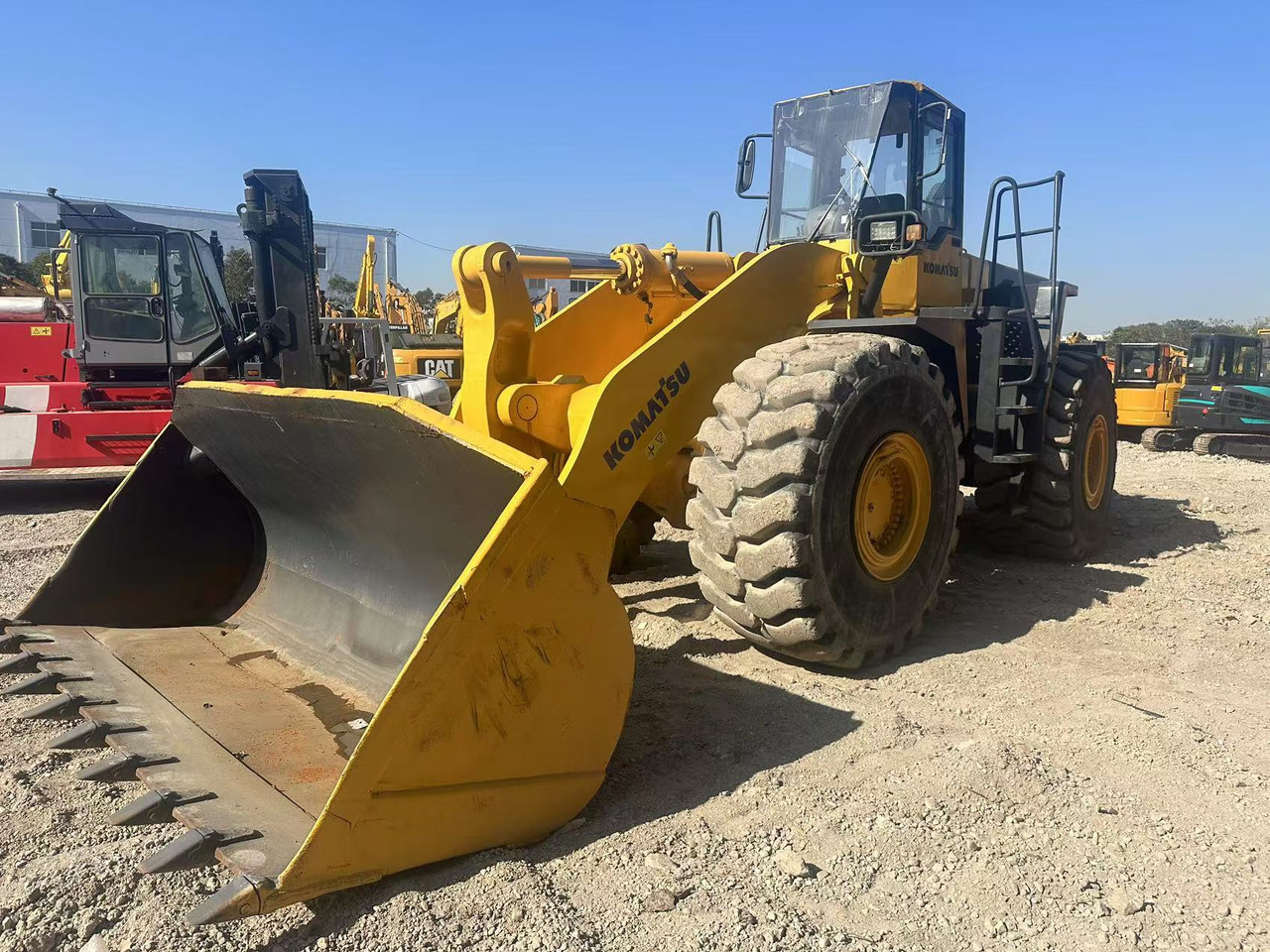 KOMATSU WA500-3 - Rataslaadur: pilt 4 KOMATSU WA500-3 - Rataslaadur: pilt 4