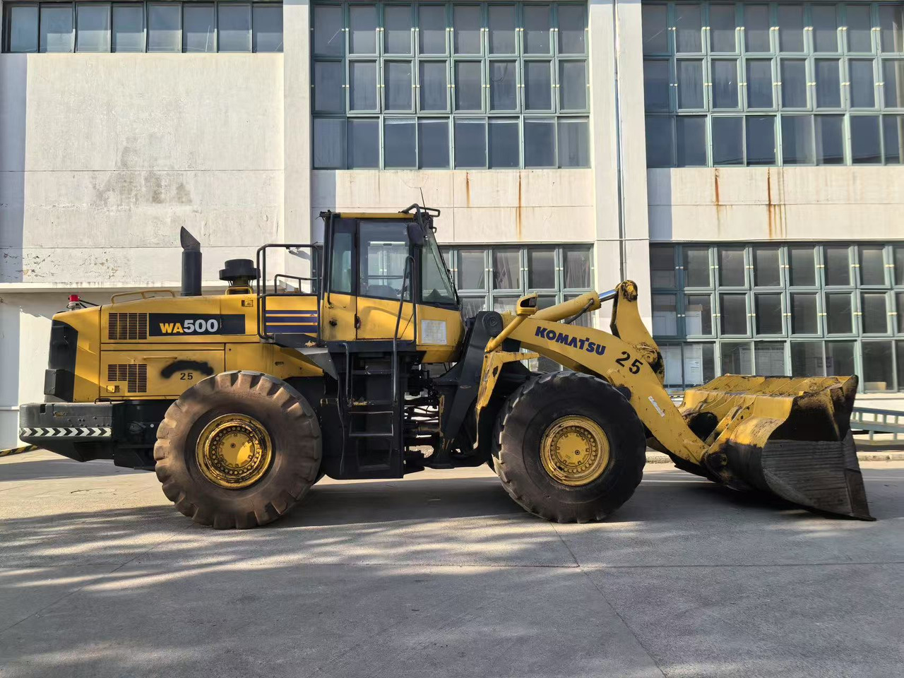 KOMATSU WA500-6 - Rataslaadur: pilt 1 KOMATSU WA500-6 - Rataslaadur: pilt 1