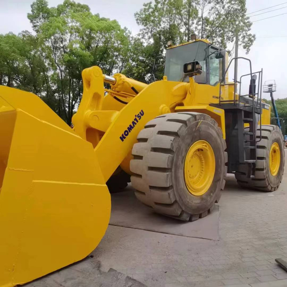 KOMATSU WA600-3 - Rataslaadur: pilt 2 KOMATSU WA600-3 - Rataslaadur: pilt 2