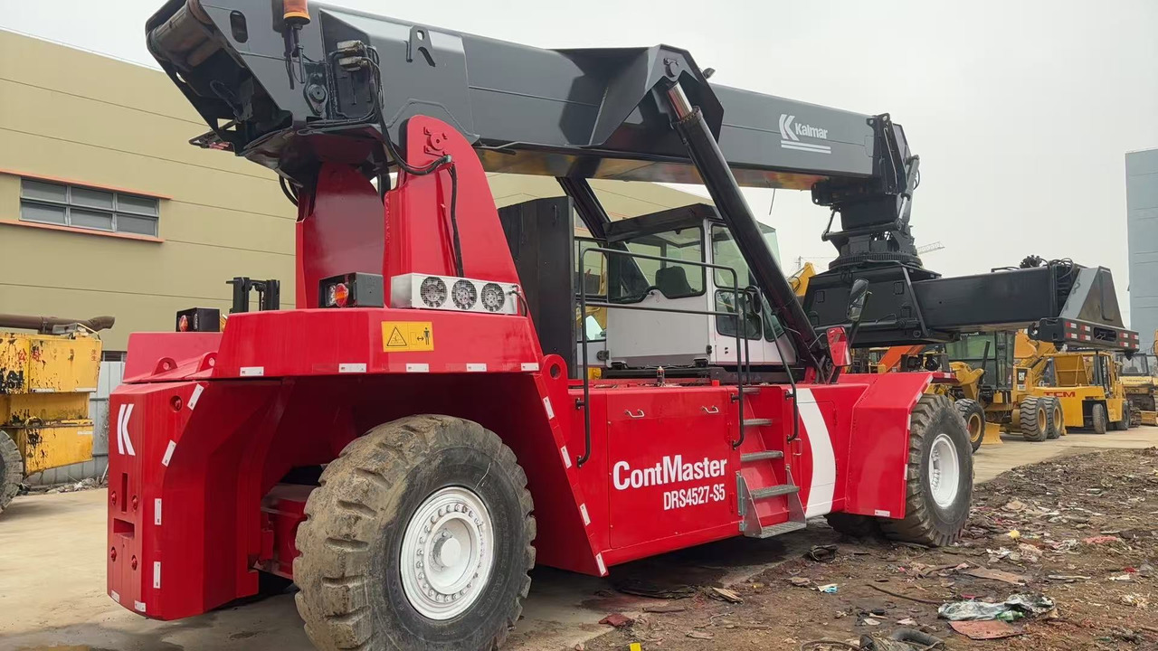 Kalmar Kalmar crane for container - Kraana: pilt 1 Kalmar Kalmar crane for container - Kraana: pilt 1