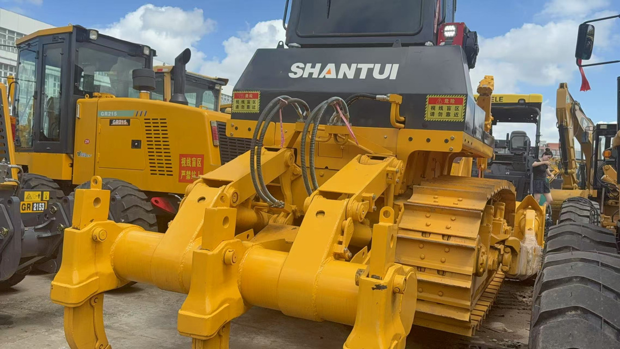SHANTUI SD22 - Buldooser: pilt 2 SHANTUI SD22 - Buldooser: pilt 2