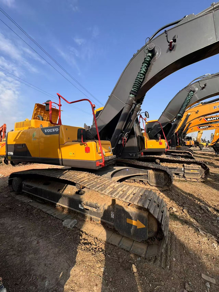 VOLVO EC250D - Lintekskavaator: pilt 2 VOLVO EC250D - Lintekskavaator: pilt 2