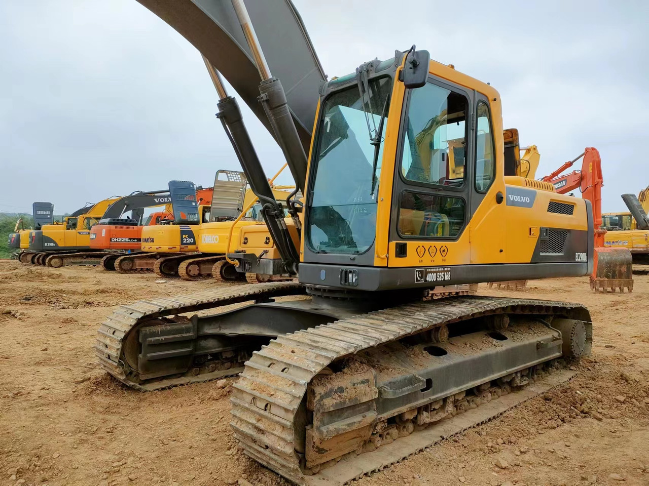 VOLVO EC290 - Lintekskavaator: pilt 4 VOLVO EC290 - Lintekskavaator: pilt 4