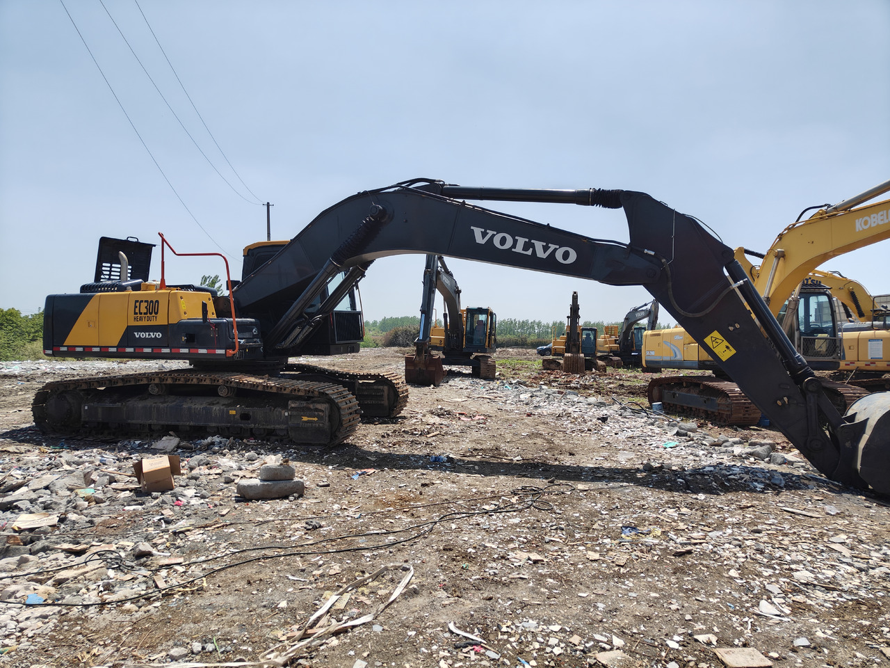 VOLVO EC300 - Lintekskavaator: pilt 4 VOLVO EC300 - Lintekskavaator: pilt 4