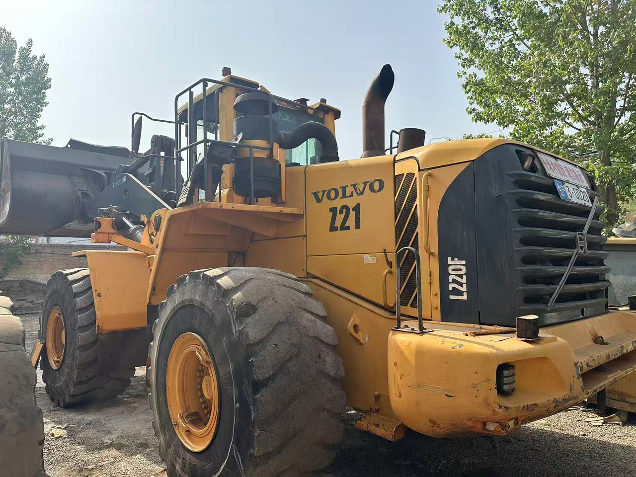 VOLVO L220F - Rataslaadur: pilt 1 VOLVO L220F - Rataslaadur: pilt 1