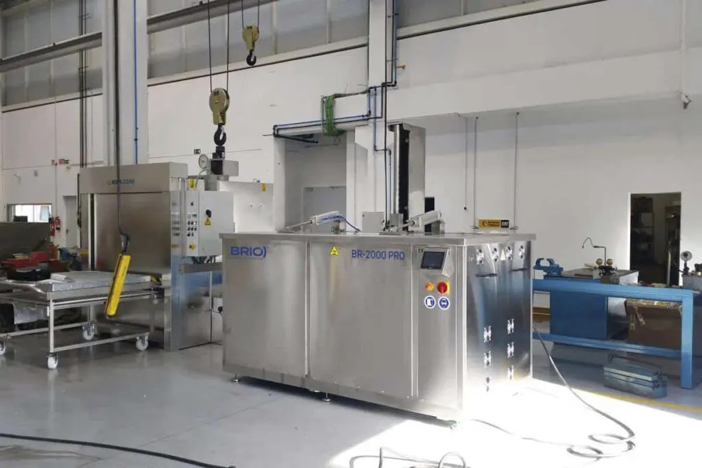 BRIO Ultrasonics BR-600 MOLD Ultrasonic cleaning machine - Ultrahelivann: pilt 2 BRIO Ultrasonics BR-600 MOLD Ultrasonic cleaning machine - Ultrahelivann: pilt 2