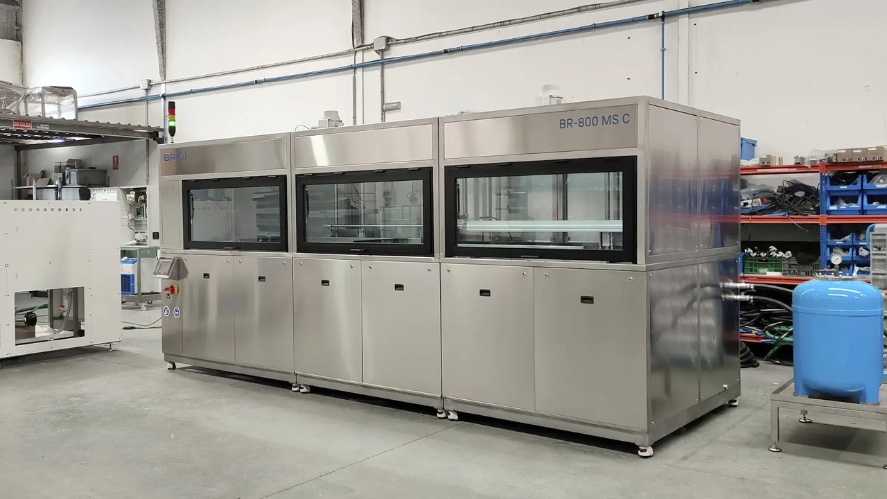 BRIO Ultrasonics BR-800 AMS Parts cleaning machine - Ultrahelivann: pilt 3 BRIO Ultrasonics BR-800 AMS Parts cleaning machine - Ultrahelivann: pilt 3